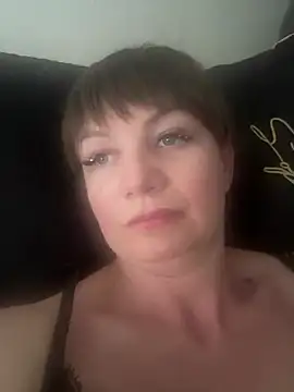 Snapshot of Butterfly8385 chatting on 06-27-26, 12:33 Butterfly8385 online show from 06-27-26, 12:33