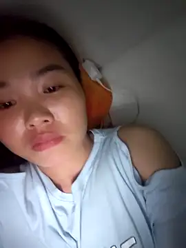 pusi xinh online show from 10-17-25, 08:55
