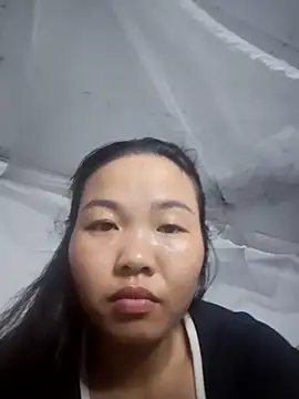pusi xinh online show from 10-18-25, 10:16