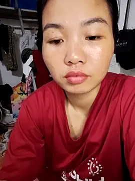 pusi xinh online show from 10-20-25, 03:01