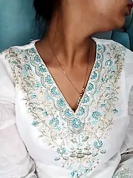 Snapshot of Marathi_gavtami chatting on 02-13-26, 07:04 Marathi gavtami online show from 02-13-26, 07:04