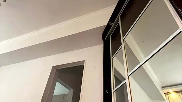 Kate mikki online show from 03-11-26, 01:55