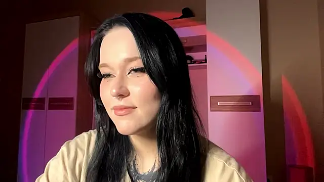 KristenGoodmon online show from 10-21-25, 11:00