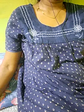 Snapshot of tamil_kanaka chatting on 06-14-26, 02:24 tamil kanaka online show from 06-14-26, 02:24