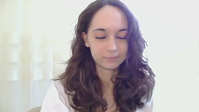 VeraLush online show from 03-25-26, 10:10