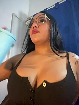 Snapshot of mis-violetha chatting on 07-12-26, 03:08 mis-violetha online show from 07-12-26, 03:08