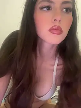 AlessiaLuxx online show from 05-03-26, 12:27