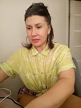 Ambika beauty online show from 03-16-26, 06:06