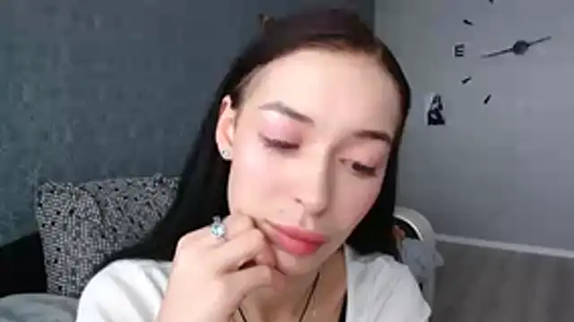 Daphne Darkthorn online show from 11-02-25, 10:17