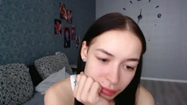 Daphne Darkthorn online show from 11-05-25, 12:27