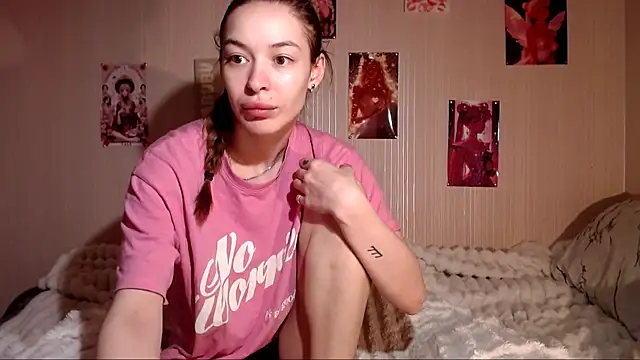 Daphne Darkthorn online show from 04-11-26, 11:03