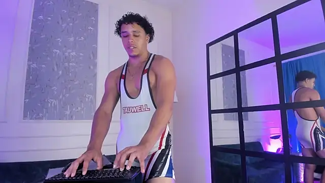 Adrian Volt online show from 03-06-26, 03:47