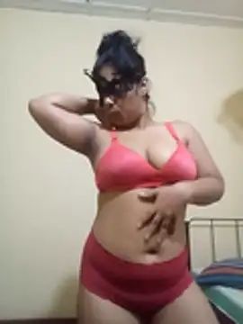 Expose Queen online show from 12-03-25, 11:41