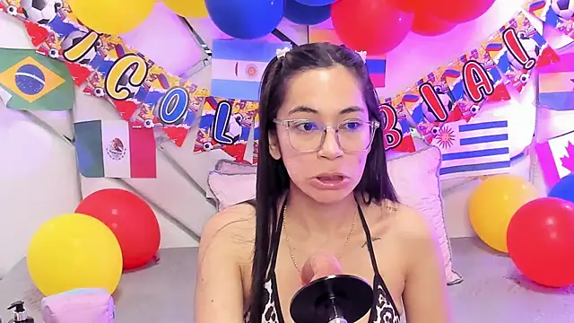 Snapshot of GabbiePrice chatting on 06-30-26, 11:44 GabbiePrice online show from 06-30-26, 11:44
