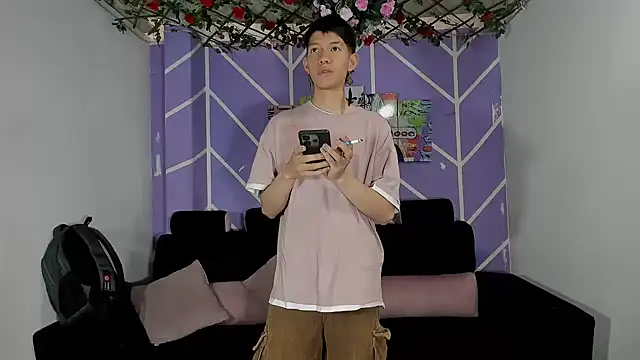 heyy noah11 online show from 02-20-26, 01:33