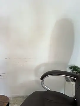  Isabella 1 online show from 12-23-25, 02:42