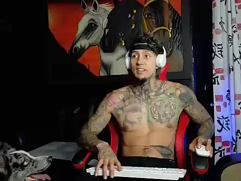 Molotov Explosive online show from 11-25-25, 10:43