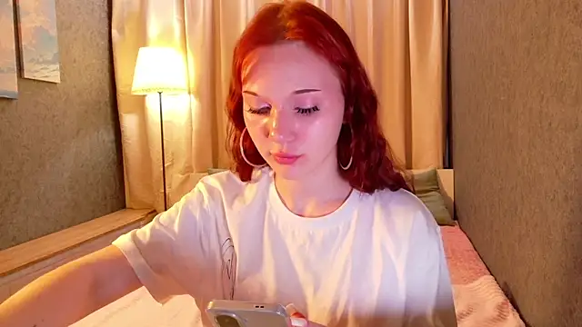 Snapshot of MargoViento chatting on 06-10-26, 08:19 MargoViento online show from 06-10-26, 08:19