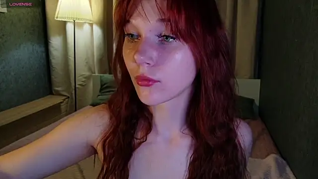 Snapshot of MargoViento chatting on 06-28-26, 08:15 MargoViento online show from 06-28-26, 08:15