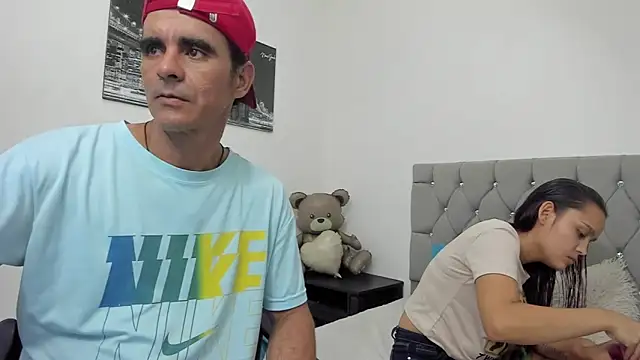 Sofi And Santy online show from 02-19-26, 12:39