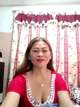 Snapshot of merr_ann123 chatting on 05-13-26, 10:17 merr ann123 online show from 05-13-26, 10:17