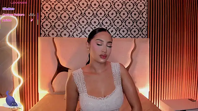 BEELLA TAY1 online show from 02-12-26, 11:38