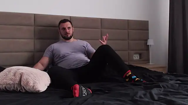 BriannSmith online show from 04-01-26, 09:54