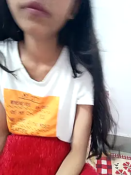 Mustardqueen online show from 10-18-25, 03:13