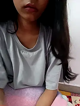 Mustardqueen online show from 10-26-25, 05:41