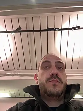 AlexGogo23 online show from 04-04-26, 11:08