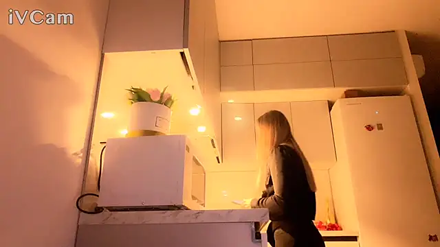 Snapshot of Biryanna chatting on 02-15-26, 09:55 Biryanna online show from 02-15-26, 09:55