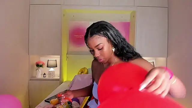 MaraBaker online show from 01-13-26, 11:48