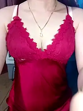 LeanaLy online show from 04-16-26, 01:01