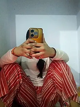 PG girl 12th online show from 01-15-26, 10:09