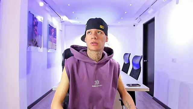 GaelCarter online show from 01-11-26, 03:33