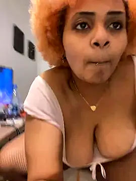 MaRiaSpYce online show from 10-27-25, 01:42