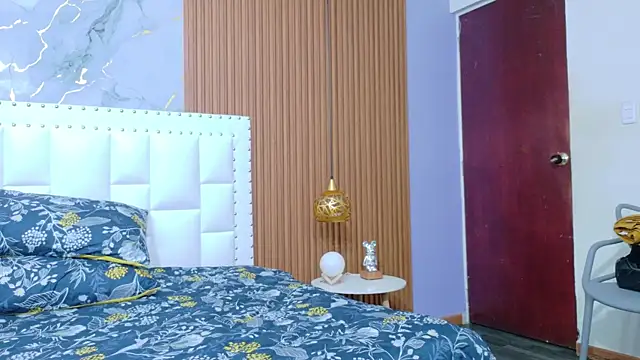 chubbykinkyygirl online show from 11-04-25, 12:48