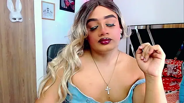 Sofiabigcock22 online show from 12-03-25, 10:35