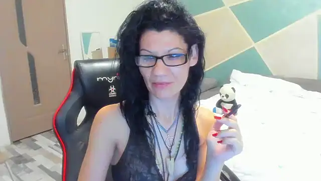 SweetSin40 online show from 04-04-26, 06:05