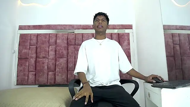 Mick storm online show from 03-30-26, 06:53