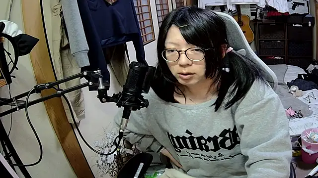 harinyanxxx online show from 02-25-26, 03:43