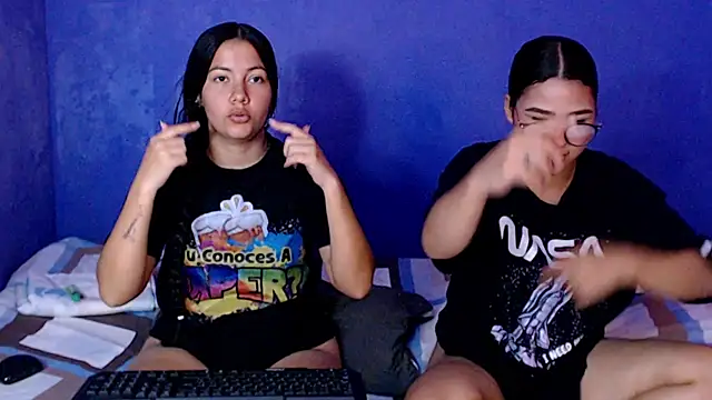 Snapshot of synfone_sex chatting on 11-01-25, 02:08 synfone sex online show from 11-01-25, 02:08