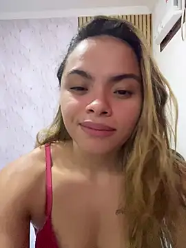 Snapshot of safadinhaquenteW chatting on 02-19-26, 03:57 safadinhaquenteW online show from 02-19-26, 03:57