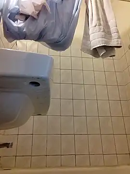 Snapshot of swipeswanger chatting on 10-12-25, 07:07 swipeswanger online show from 10-12-25, 07:07