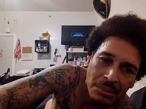 Snapshot of swipeswanger chatting on 02-26-26, 04:44 swipeswanger online show from 02-26-26, 04:44