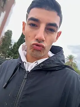 Snapshot of Kikori199556 chatting on 11-05-25, 04:07 Kikori199556 online show from 11-05-25, 04:07