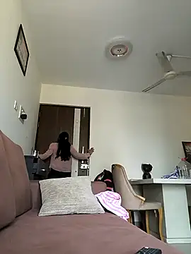 radhika4445 online show from 03-21-26, 08:19