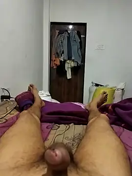 Snapshot of Playboyx143@xh chatting on 04-17-26, 07:28 Playboyx143xh online show from 04-17-26, 07:28