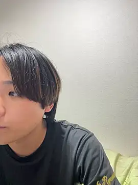Snapshot of nagi_112 chatting on 05-11-26, 01:50 nagi 112 online show from 05-11-26, 01:50
