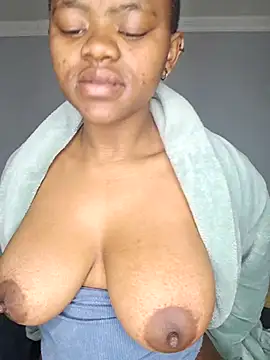 Snapshot of certifiedhottie2025 chatting on 07-30-26, 06:23 certifiedhottie2025 online show from 07-30-26, 06:23